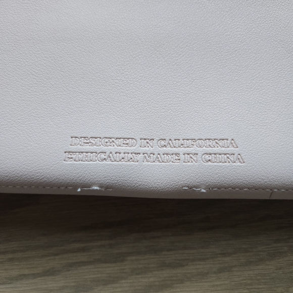 Glass Ladder & Co Vegan Light Pink Folio - Picture 8 of 10